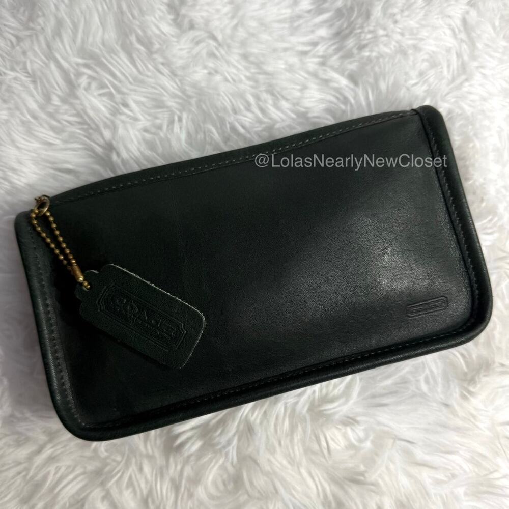 Vintage Coach Chunky Case Style 7165 Bottle Green